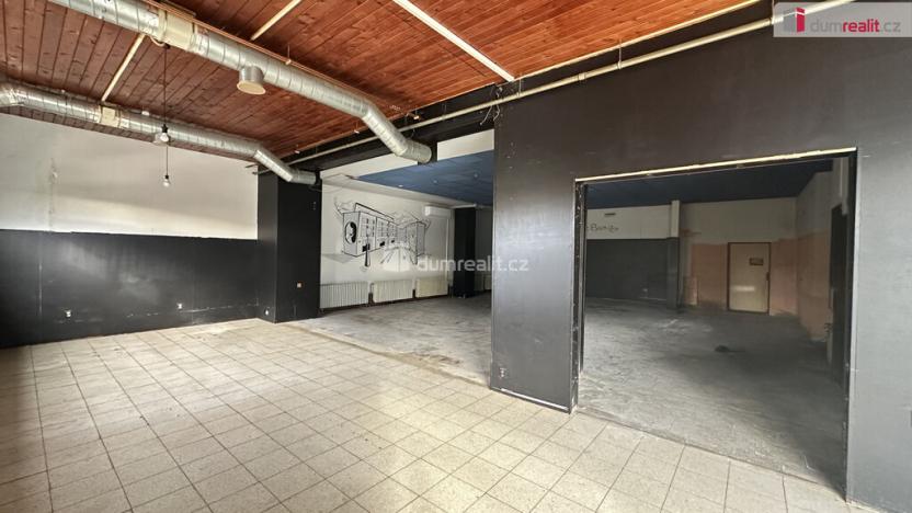 Pronájem obchodního prostoru, Břeclav - Charvátská Nová Ves, Na Valtické, 200 m2