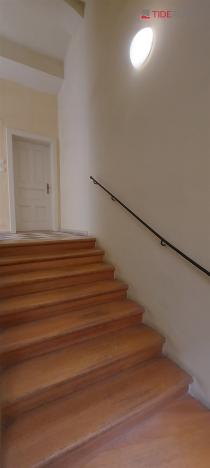 Pronájem bytu 1+1, Praha, Betlémské náměstí, 41 m2