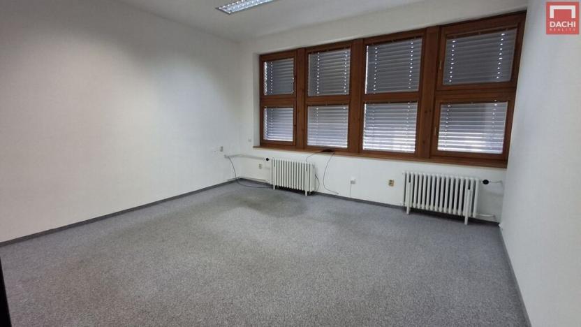 Pronájem kanceláře, Olomouc, Wellnerova, 22 m2