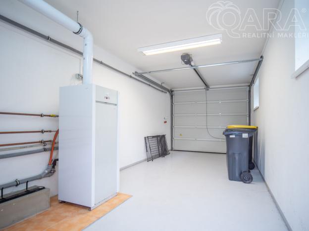 Pronájem vícegeneračního domu, Divišov, K Vodojemu, 267 m2