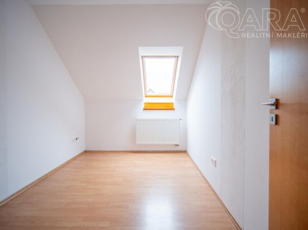 Pronájem vícegeneračního domu, Divišov, K Vodojemu, 267 m2