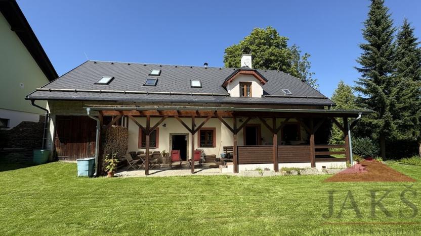 Prodej rodinného domu, Kašperské Hory - Červená, 242 m2