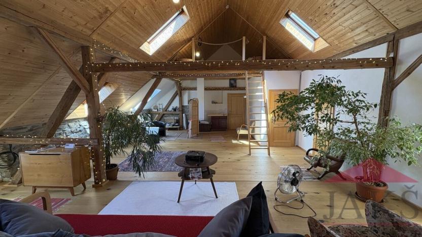 Prodej rodinného domu, Kašperské Hory - Červená, 242 m2