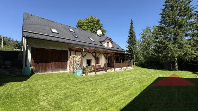 Prodej rodinného domu, Kašperské Hory - Červená, 242 m2