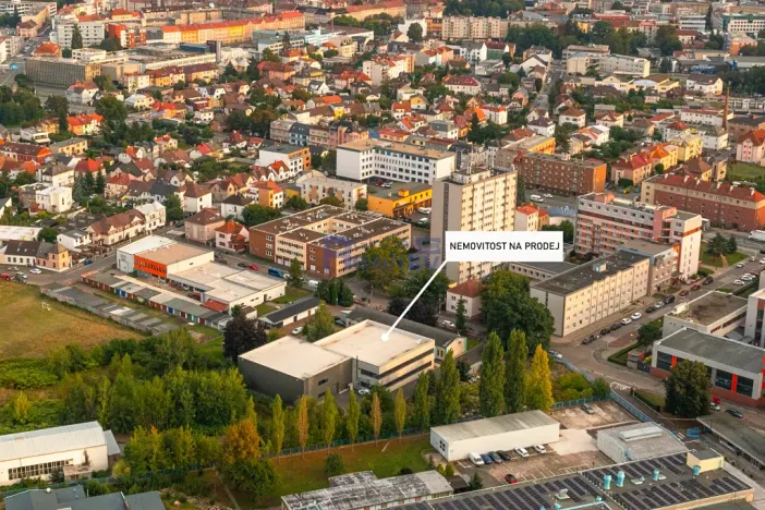 Prodej výrobních prostor, Hradec Králové, Jana Krušinky, 2133 m2