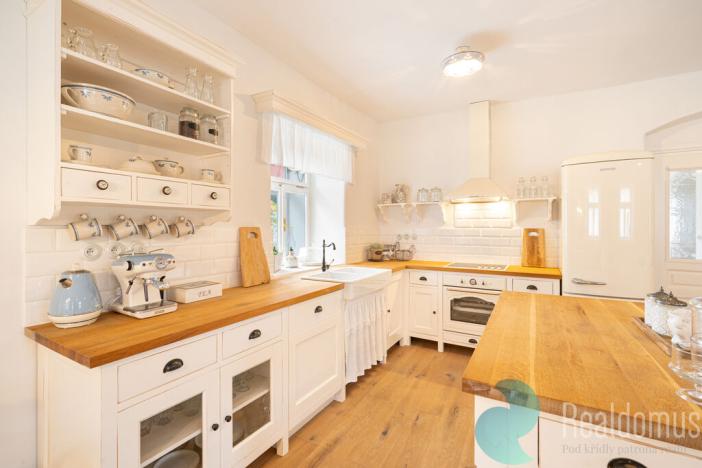 Prodej historického objektu, Záhoří - Jamný, 159 m2