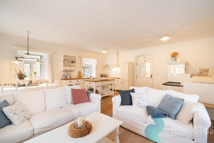 Prodej historického objektu, Záhoří - Jamný, 159 m2