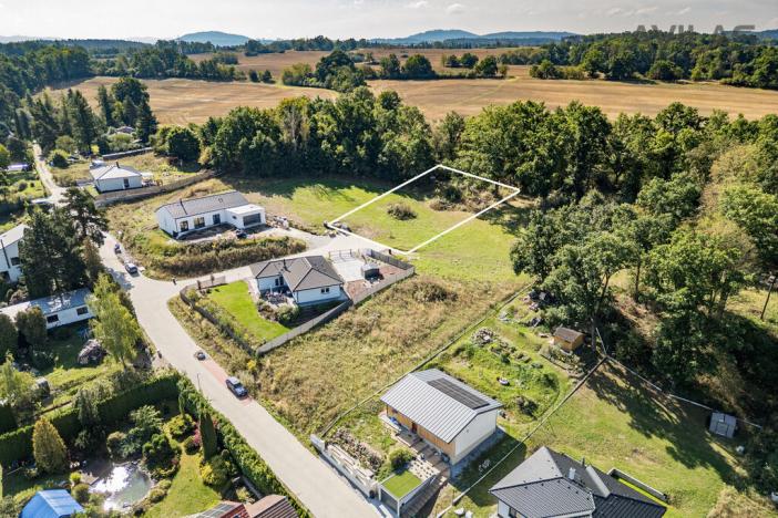 Prodej pozemku pro bydlení, Týnec nad Sázavou - Podělusy, 958 m2