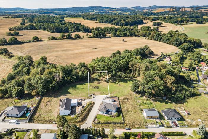 Prodej pozemku pro bydlení, Týnec nad Sázavou - Podělusy, 958 m2