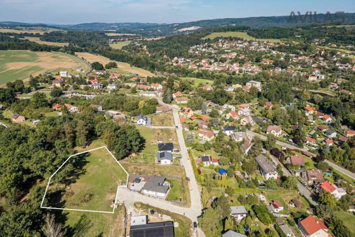 Prodej pozemku pro bydlení, Týnec nad Sázavou - Podělusy, 2273 m2