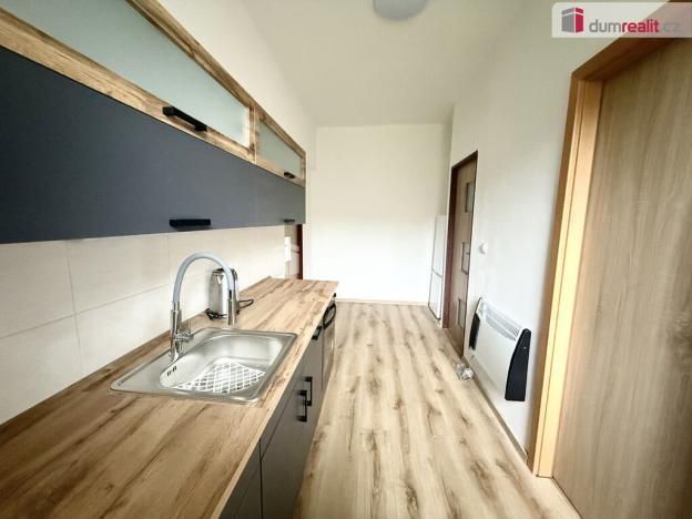 Pronájem bytu 2+1, Děčín - Děčín IX-Bynov, Teplická, 65 m2