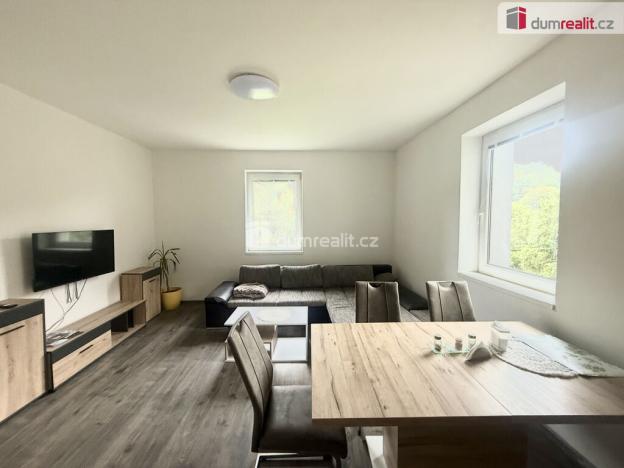 Pronájem bytu 2+1, Děčín - Děčín IX-Bynov, Teplická, 65 m2