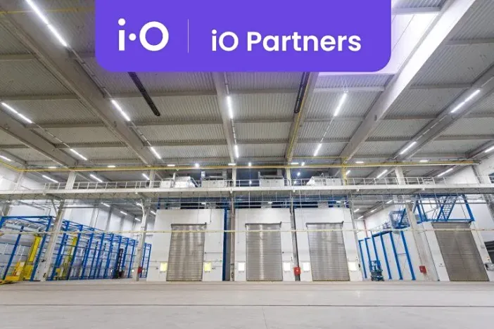 Pronájem skladu, Brno, Letiště Brno-Tuřany, 2438 m2