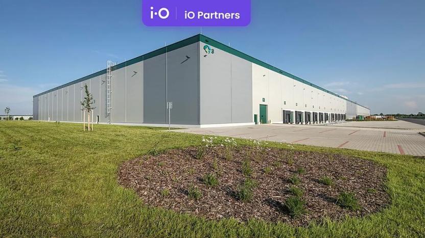 Pronájem skladu, Jeneč, Průmyslová, 2638 m2