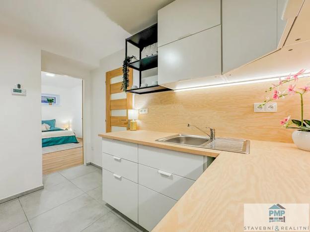 Pronájem bytu 2+1, Boskovice, Velenova, 49 m2