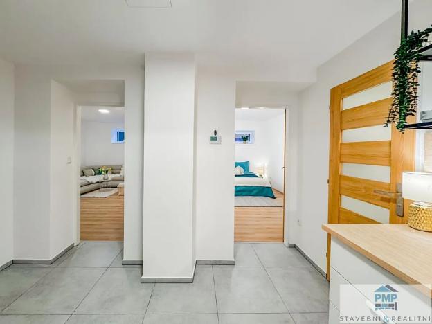 Pronájem bytu 2+1, Boskovice, Velenova, 49 m2