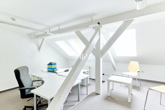 Pronájem kanceláře, Praha - Nové Město, Revoluční, 102 m2