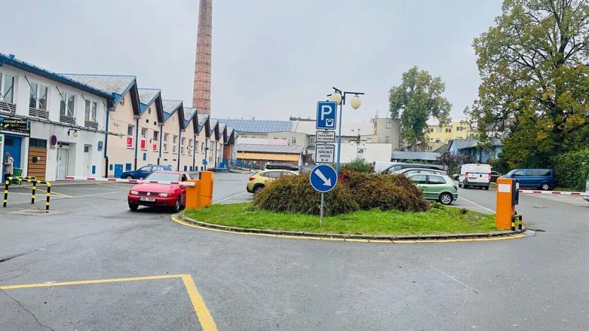 Pronájem kanceláře, Šumperk, M. R. Štefánika, 193 m2