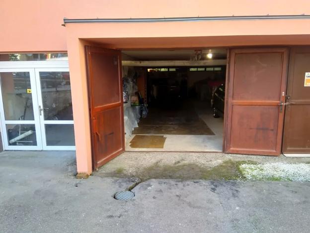 Prodej garáže, Nové Strašecí, Žižkovo náměstí, 37 m2