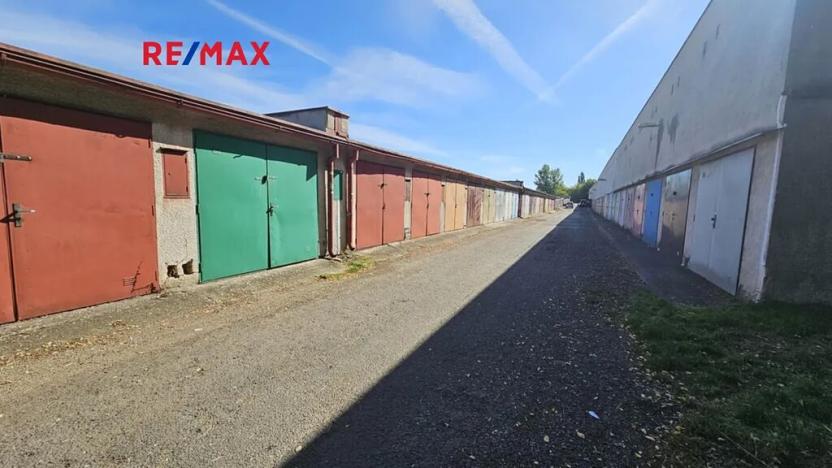 Prodej garáže, Kolín, 18 m2