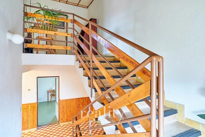 Prodej rodinného domu, Březník, 261 m2