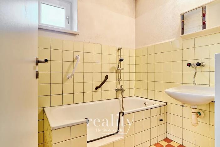 Prodej rodinného domu, Březník, 261 m2