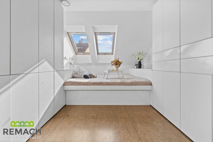 Prodej rodinného domu, Uherské Hradiště - Míkovice, Partyzánská, 189 m2