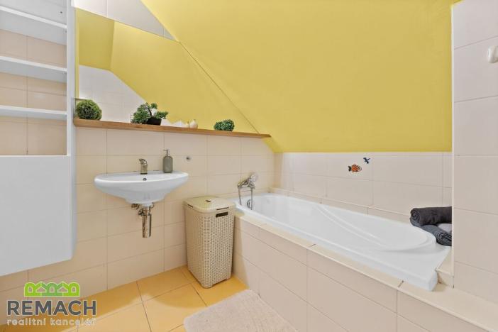 Prodej rodinného domu, Uherské Hradiště - Míkovice, Partyzánská, 189 m2