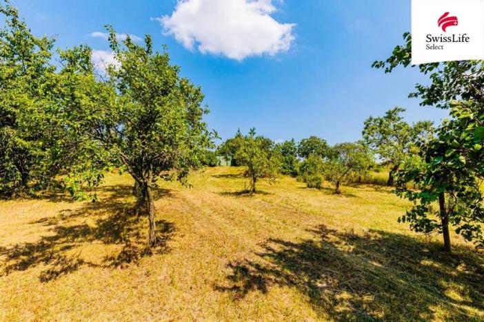 Prodej zahrady, Znojmo, 1587 m2