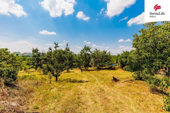 Prodej zahrady, Znojmo, 1587 m2