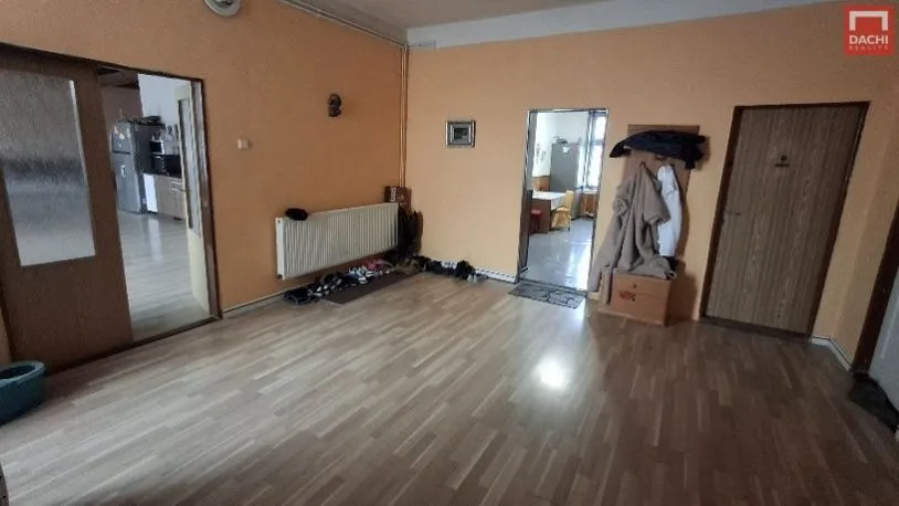 Prodej rodinného domu, Medlov, 450 m2