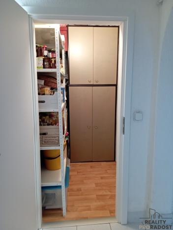 Prodej bytu 4+1, Ostrava - Poruba, náměstí Antonie Bejdové, 85 m2