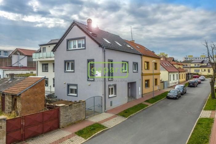 Prodej vícegeneračního domu, Praha, Hekova, 478 m2