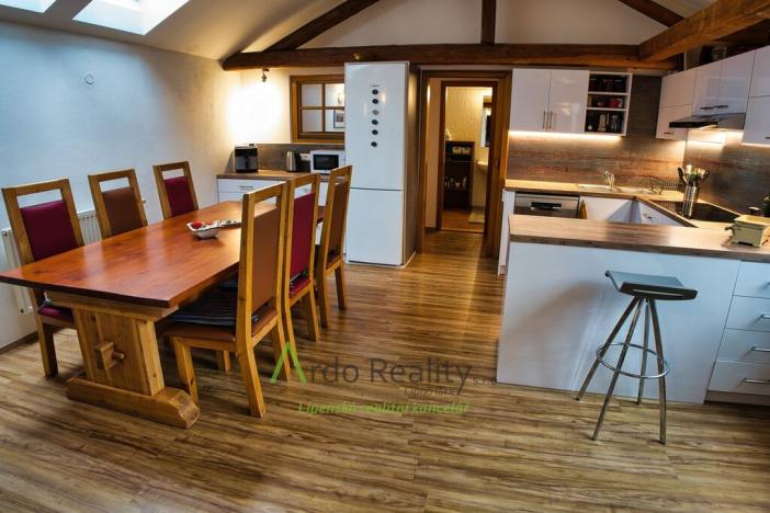 Prodej rodinného domu, Frymburk, 350 m2