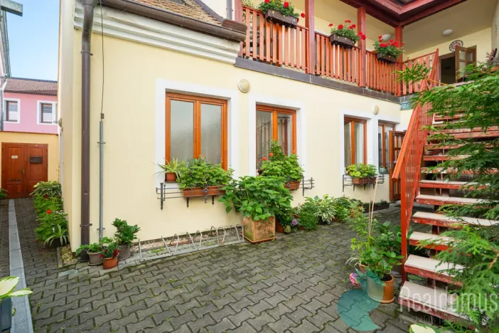 Prodej ubytování, Třeboň - Třeboň I, Rožmberská, 300 m2