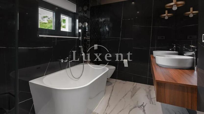 Prodej vily, Split, Chorvatsko, 320 m2