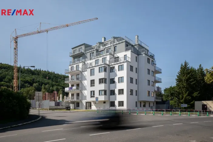Prodej bytu 2+kk, Karlovy Vary, Šumavská, 87 m2