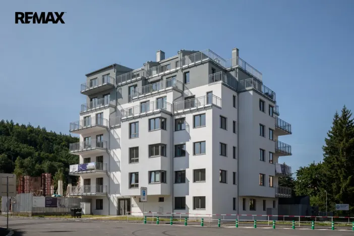 Prodej bytu 2+kk, Karlovy Vary, Šumavská, 87 m2