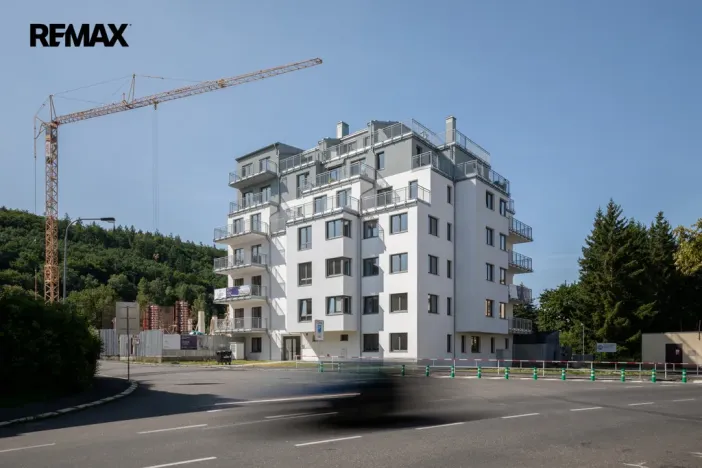 Prodej bytu 2+kk, Karlovy Vary, Šumavská, 87 m2