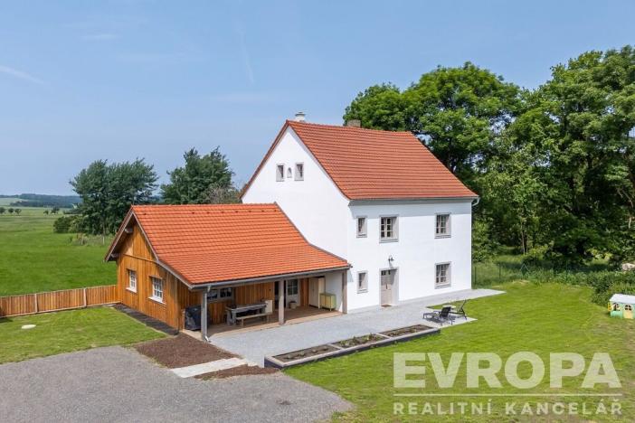 Prodej zemědělské usedlosti, Spálené Poříčí, 210 m2