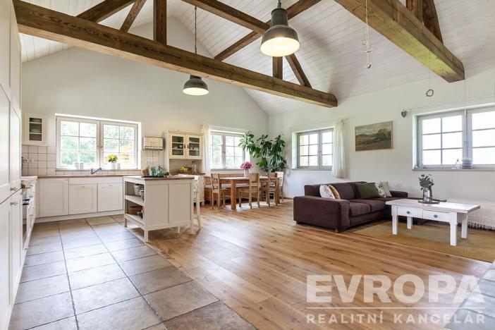 Prodej zemědělské usedlosti, Spálené Poříčí, 210 m2