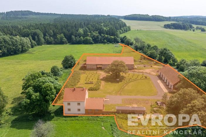 Prodej zemědělské usedlosti, Spálené Poříčí, 210 m2