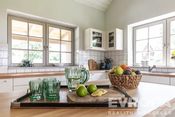 Prodej zemědělské usedlosti, Spálené Poříčí, 210 m2