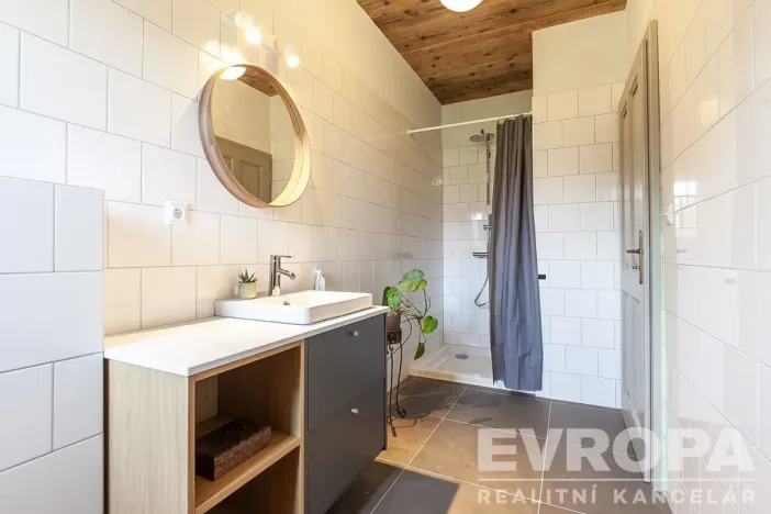 Prodej rodinného domu, Spálené Poříčí, 210 m2