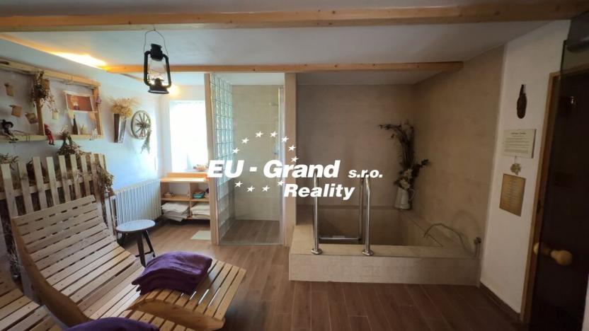 Prodej ubytování, Varnsdorf, Bratislavská, 683 m2