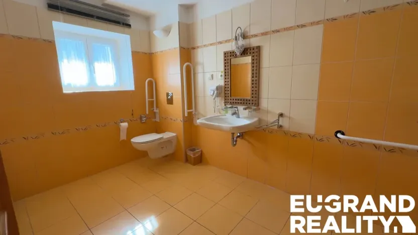 Prodej ubytování, Varnsdorf, Bratislavská, 683 m2