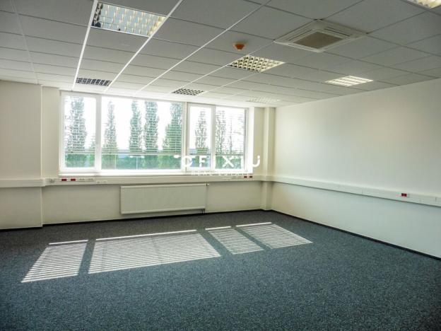 Pronájem kanceláře, Brno - Slatina, Tuřanka, 73 m2