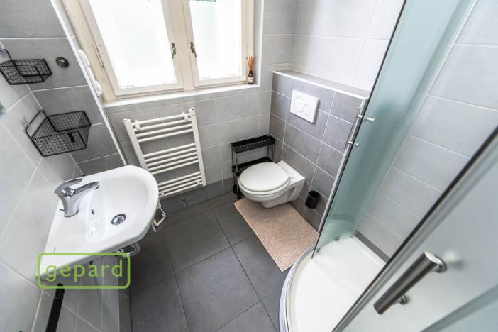 Prodej podílu 1/2 rodinného domu, Praha - Malešice, Káranská, 225 m2