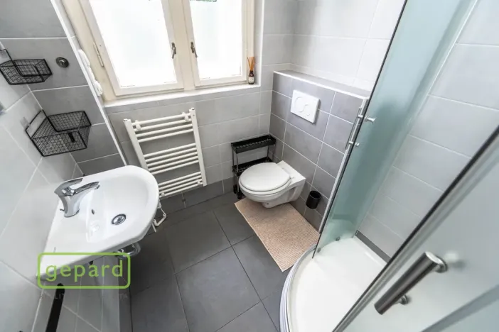 Prodej podílu 1/2 rodinného domu, Praha - Malešice, Káranská, 225 m2