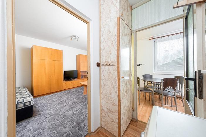 Prodej bytu 1+1, Břeclav, sídl. Dukelských hrdinů, 32 m2